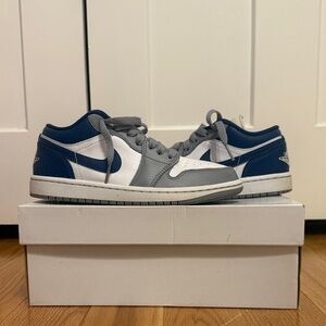 Women’s Air Jordan Navy and Gray Sneakers